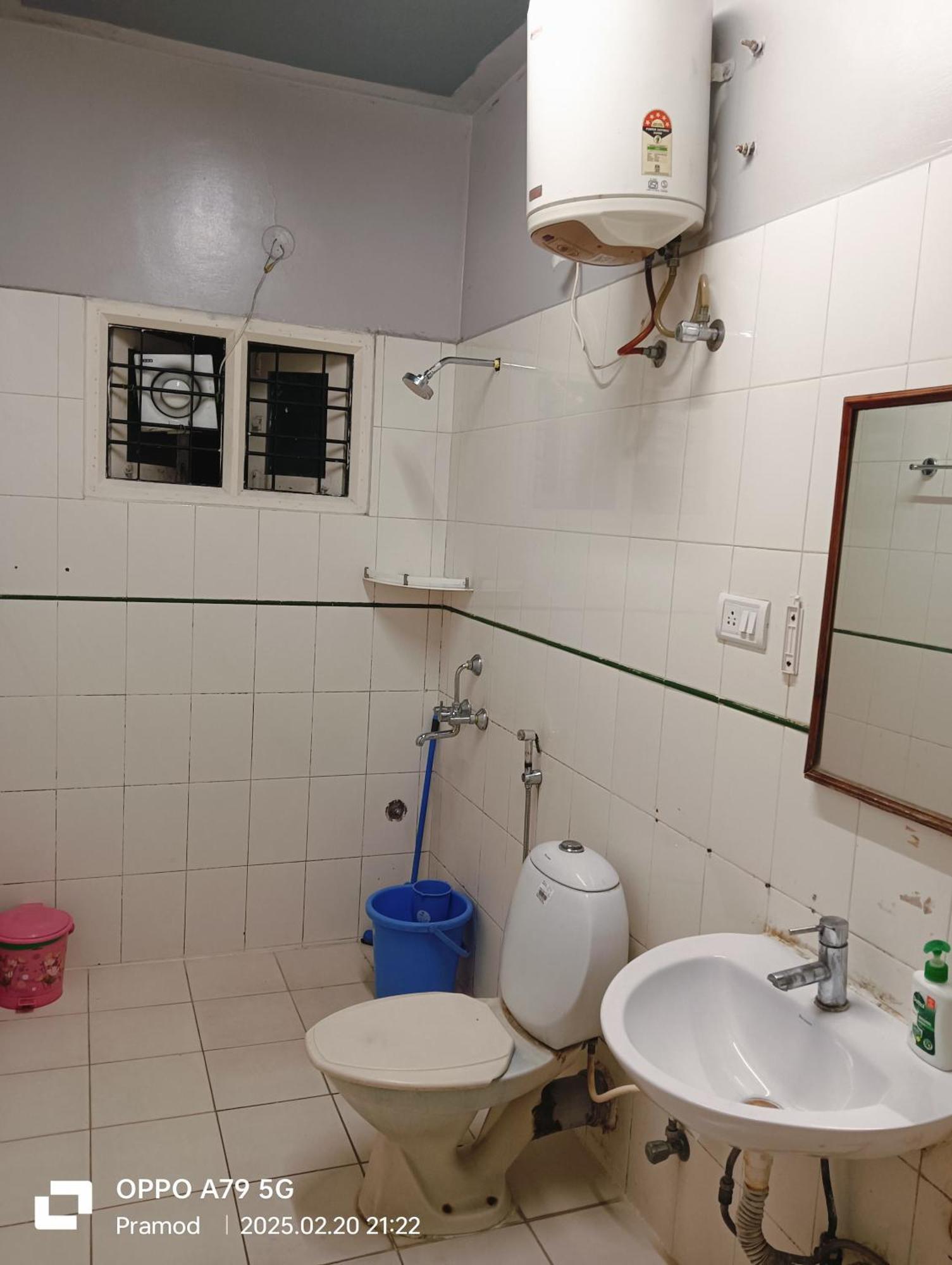The Hood Hostel Bangalore Exterior photo